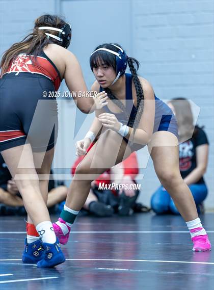 Thumbnail 2 in Lovelock Mustangs Tournament (140lbs) photogallery.