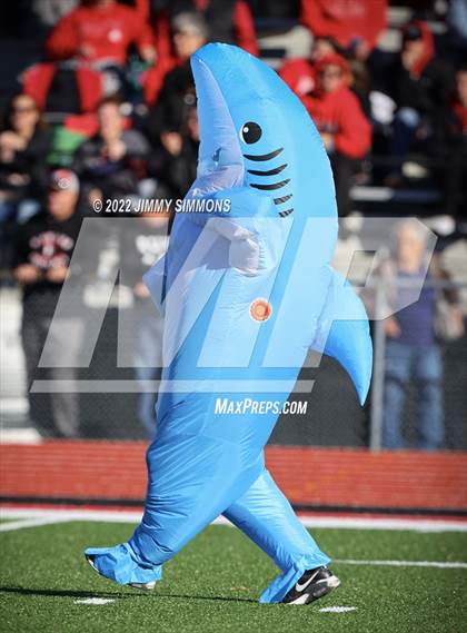 Thumbnail 3 in Mascoutah @ Highland (IHSA 5A Second Round Playoffs) photogallery.