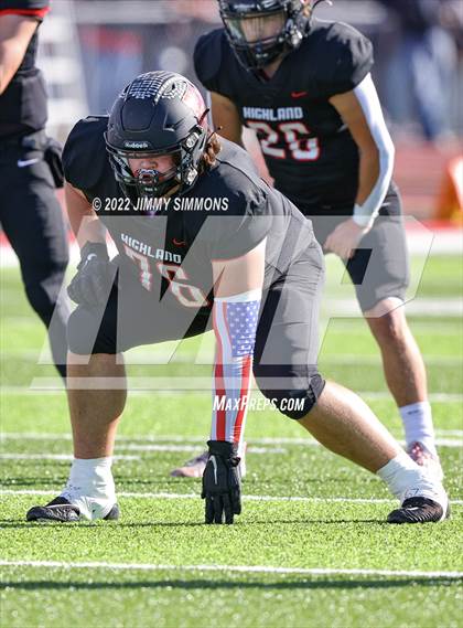 Thumbnail 1 in Mascoutah @ Highland (IHSA 5A Second Round Playoffs) photogallery.