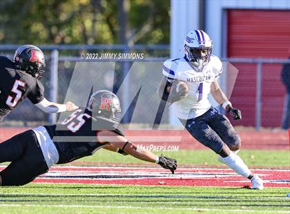 Thumbnail 3 in Mascoutah @ Highland (IHSA 5A Second Round Playoffs) photogallery.