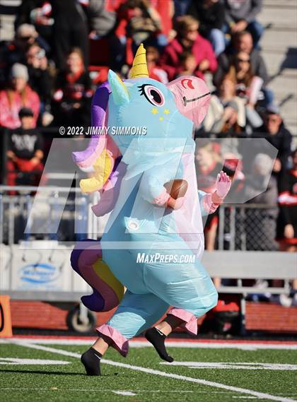 Thumbnail 1 in Mascoutah @ Highland (IHSA 5A Second Round Playoffs) photogallery.