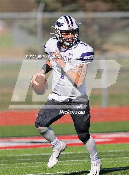 Thumbnail 3 in Mascoutah @ Highland (IHSA 5A Second Round Playoffs) photogallery.