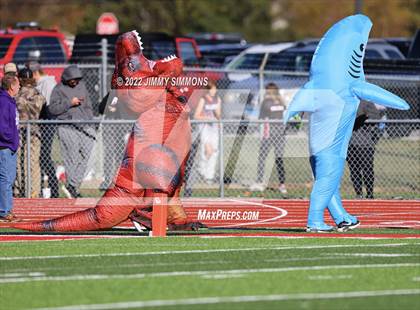 Thumbnail 3 in Mascoutah @ Highland (IHSA 5A Second Round Playoffs) photogallery.