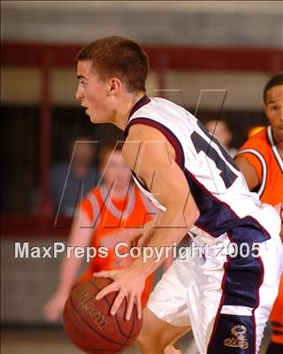Thumbnail 2 in Roseville vs. Union Mine (Del Oro Invitational) photogallery.