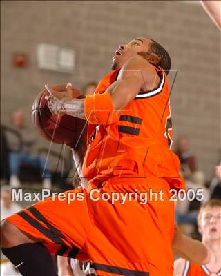 Thumbnail 3 in Roseville vs. Union Mine (Del Oro Invitational) photogallery.