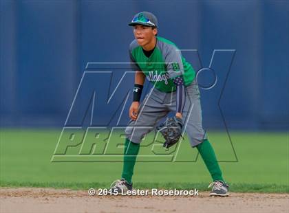Thumbnail 3 in Banquete vs. Lago Vista (3A Regional Semifinal) photogallery.