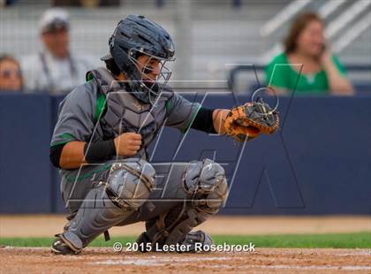 Thumbnail 2 in Banquete vs. Lago Vista (3A Regional Semifinal) photogallery.
