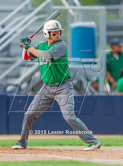 Thumbnail 2 in Banquete vs. Lago Vista (3A Regional Semifinal) photogallery.