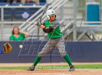 Thumbnail 2 in Banquete vs. Lago Vista (3A Regional Semifinal) photogallery.