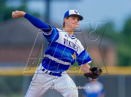 Thumbnail 1 in Banquete vs. Lago Vista (3A Regional Semifinal) photogallery.