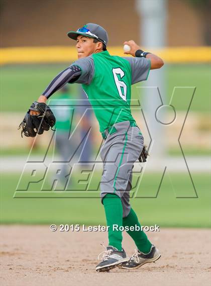 Thumbnail 3 in Banquete vs. Lago Vista (3A Regional Semifinal) photogallery.