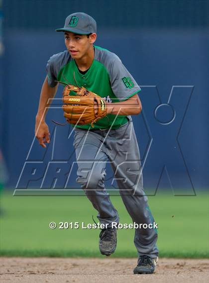 Thumbnail 3 in Banquete vs. Lago Vista (3A Regional Semifinal) photogallery.