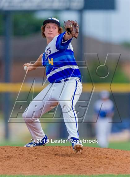 Thumbnail 3 in Banquete vs. Lago Vista (3A Regional Semifinal) photogallery.
