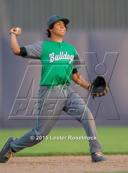 Thumbnail 3 in Banquete vs. Lago Vista (3A Regional Semifinal) photogallery.