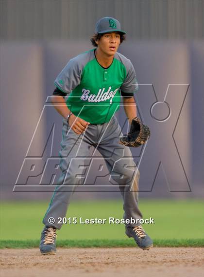 Thumbnail 3 in Banquete vs. Lago Vista (3A Regional Semifinal) photogallery.