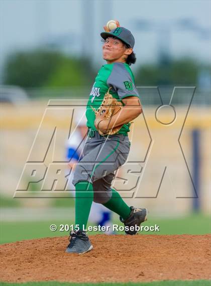 Thumbnail 1 in Banquete vs. Lago Vista (3A Regional Semifinal) photogallery.