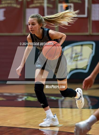 Thumbnail 1 in Lindsay @ Whitesboro photogallery.