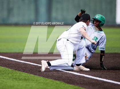 Thumbnail 2 in Guyer [John H.] vs Carroll (Highland Park Tournament) photogallery.