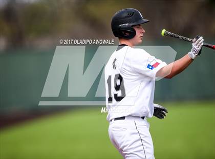 Thumbnail 2 in Guyer [John H.] vs Carroll (Highland Park Tournament) photogallery.