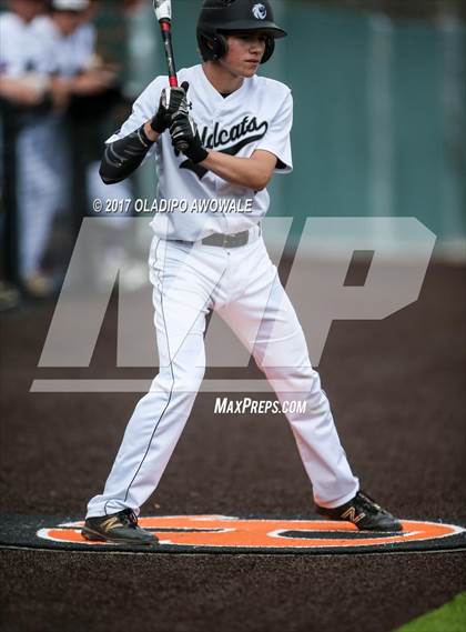 Thumbnail 3 in Guyer [John H.] vs Carroll (Highland Park Tournament) photogallery.
