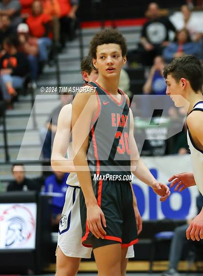 Thumbnail 2 in Columbus East vs Columbus North (IHSAA 4A Section 14 Round 1) photogallery.