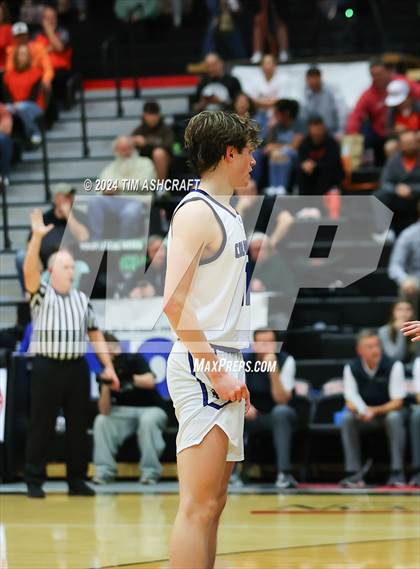 Thumbnail 1 in Columbus East vs Columbus North (IHSAA 4A Section 14 Round 1) photogallery.