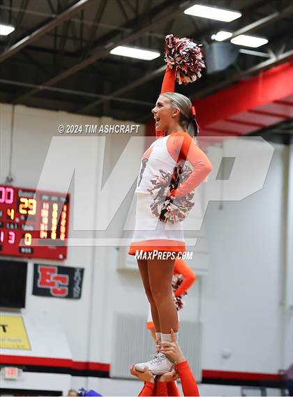Thumbnail 1 in Columbus East vs Columbus North (IHSAA 4A Section 14 Round 1) photogallery.