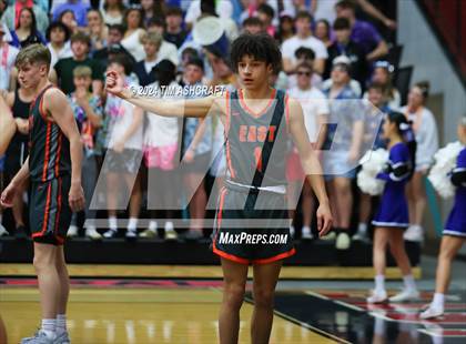 Thumbnail 1 in Columbus East vs Columbus North (IHSAA 4A Section 14 Round 1) photogallery.