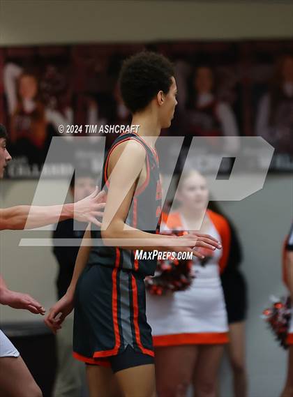 Thumbnail 3 in Columbus East vs Columbus North (IHSAA 4A Section 14 Round 1) photogallery.