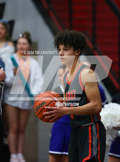 Thumbnail 2 in Columbus East vs Columbus North (IHSAA 4A Section 14 Round 1) photogallery.