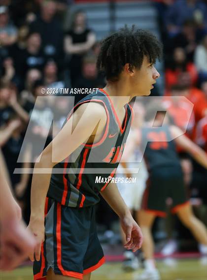 Thumbnail 1 in Columbus East vs Columbus North (IHSAA 4A Section 14 Round 1) photogallery.