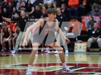 Thumbnail 2 in Columbus East vs Columbus North (IHSAA 4A Section 14 Round 1) photogallery.