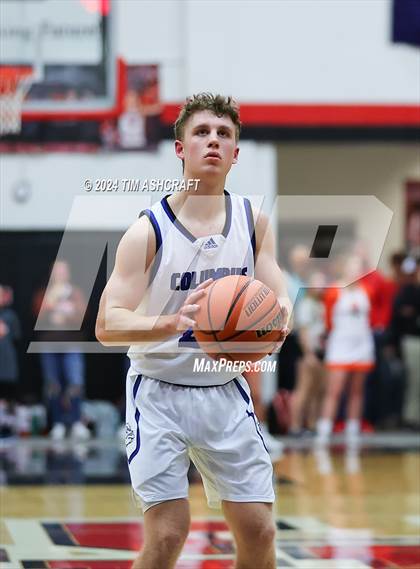 Thumbnail 2 in Columbus East vs Columbus North (IHSAA 4A Section 14 Round 1) photogallery.