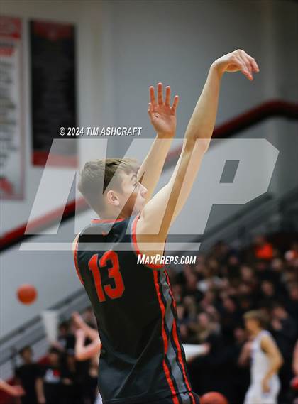 Thumbnail 2 in Columbus East vs Columbus North (IHSAA 4A Section 14 Round 1) photogallery.