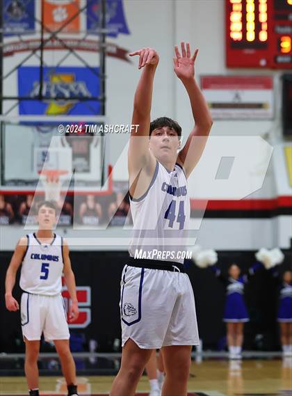 Thumbnail 2 in Columbus East vs Columbus North (IHSAA 4A Section 14 Round 1) photogallery.