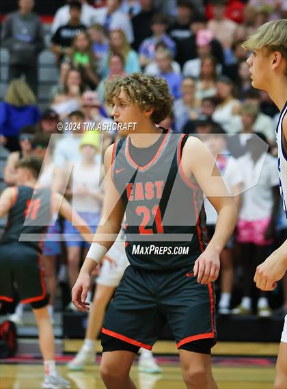 Thumbnail 3 in Columbus East vs Columbus North (IHSAA 4A Section 14 Round 1) photogallery.