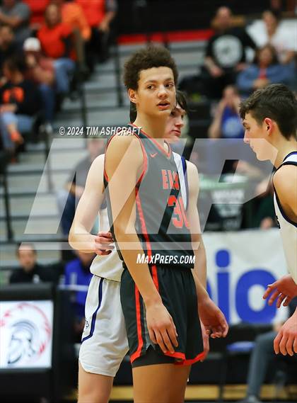 Thumbnail 1 in Columbus East vs Columbus North (IHSAA 4A Section 14 Round 1) photogallery.