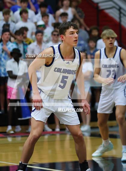 Thumbnail 3 in Columbus East vs Columbus North (IHSAA 4A Section 14 Round 1) photogallery.