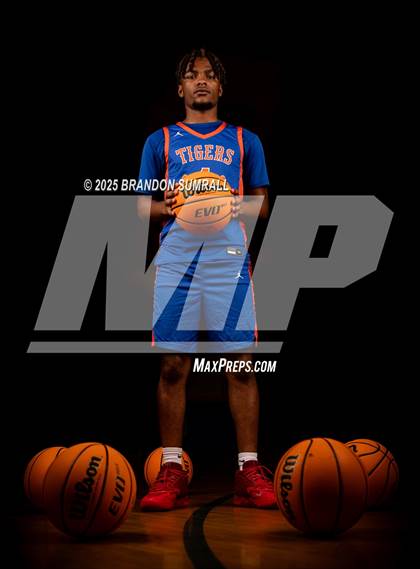 Thumbnail 1 in Chilton County (Team & Individuals) photogallery.