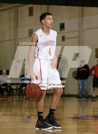 Thumbnail 3 in Modesto Christian vs. Jesuit (Fr. Barry Christmas Classic) photogallery.