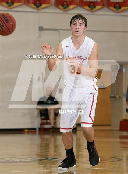 Thumbnail 2 in Modesto Christian vs. Jesuit (Fr. Barry Christmas Classic) photogallery.