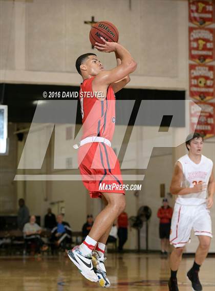 Thumbnail 2 in Modesto Christian vs. Jesuit (Fr. Barry Christmas Classic) photogallery.
