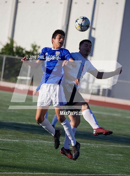 Thumbnail 1 in Bishop Amat vs Hawthorne photogallery.