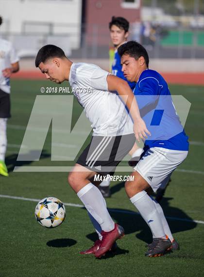 Thumbnail 1 in Bishop Amat vs Hawthorne photogallery.