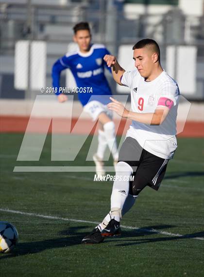 Thumbnail 3 in Bishop Amat vs Hawthorne photogallery.