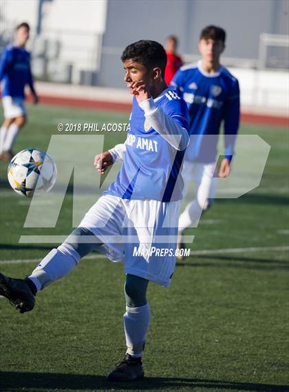 Thumbnail 3 in Bishop Amat vs Hawthorne photogallery.