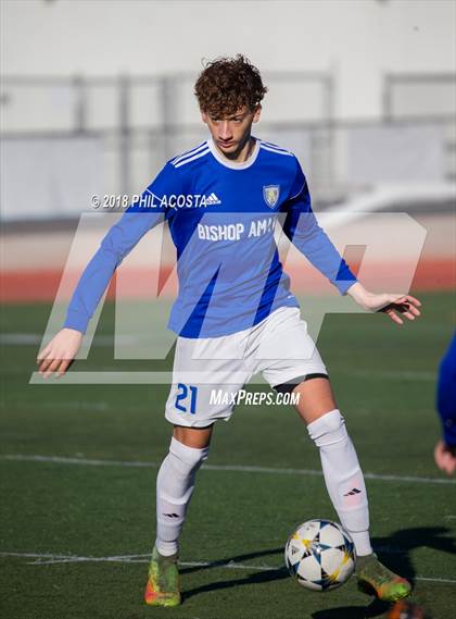Thumbnail 2 in Bishop Amat vs Hawthorne photogallery.
