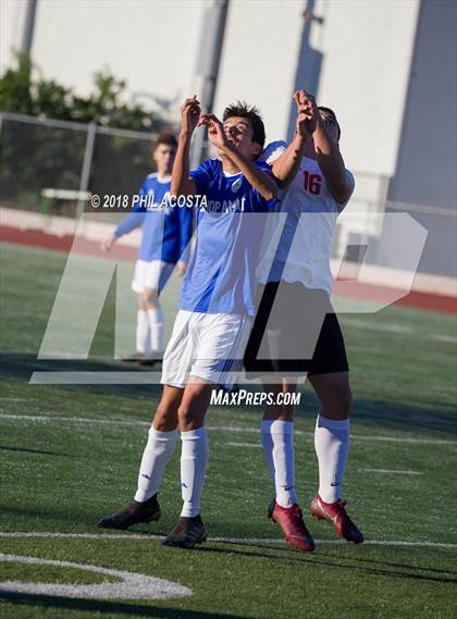 Thumbnail 2 in Bishop Amat vs Hawthorne photogallery.