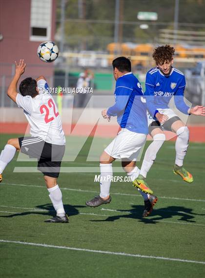 Thumbnail 2 in Bishop Amat vs Hawthorne photogallery.