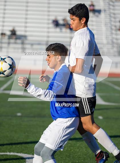 Thumbnail 3 in Bishop Amat vs Hawthorne photogallery.